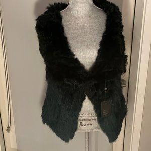 NWT , never worn genuine real fur lux vest. Size M/L Emerald/black gradient